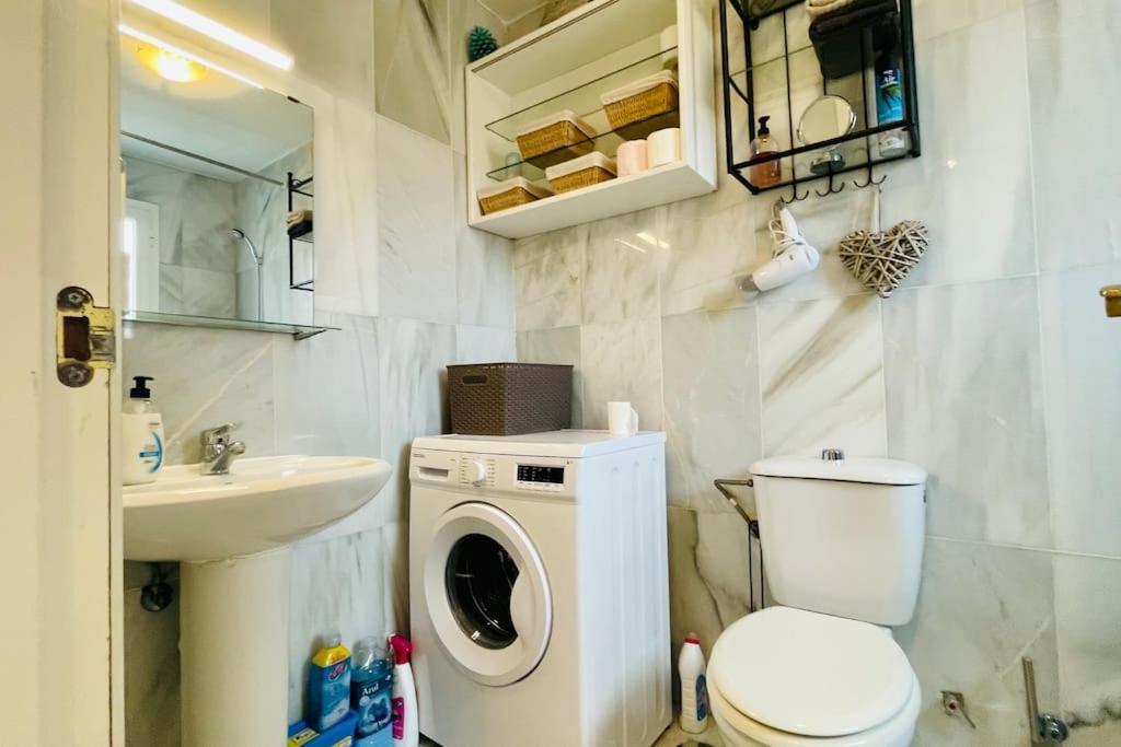 Lägenhet Atico Con Bonita Vista. En Urbanizacion Privada.! Estepona