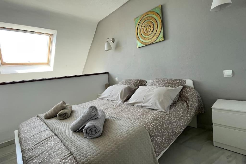 Atico Con Bonita Vista. En Urbanizacion Privada.! Lägenhet Estepona